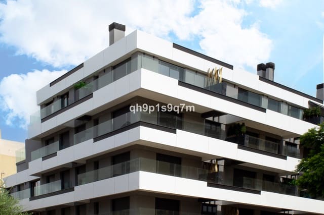 3 bedroom Apartment for sale in Fuengirola - € 1,700,000 (Ref: 7742590)