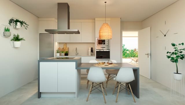 3 bedroom Commercial for sale in Sotogrande, San Roque - € 595,000 (Ref: 8293375)