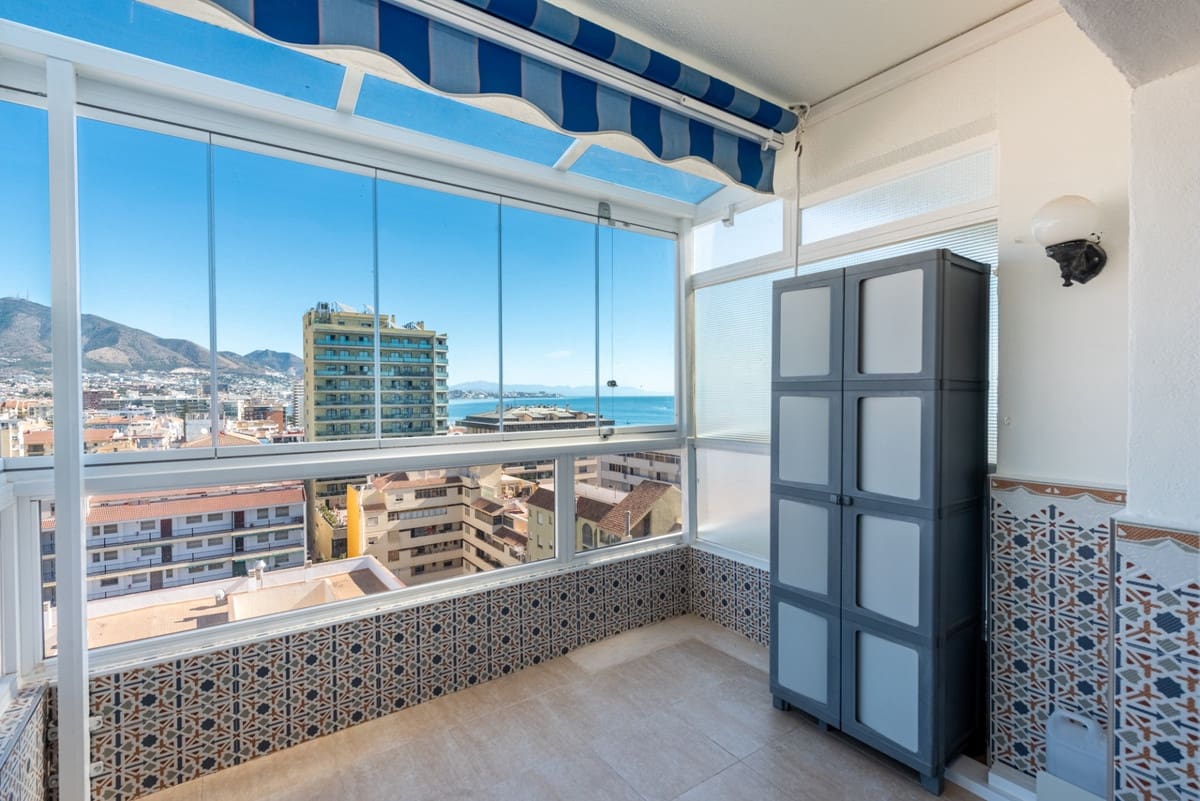 2 bedroom Penthouse for sale in Fuengirola with pool - € 680,000 (Ref: 8754456)