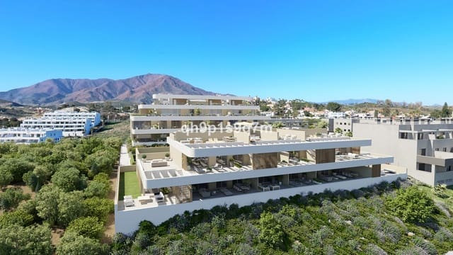 1 bedroom Apartment for sale in Estepona with pool - € 290,000 (Ref: 8828103)