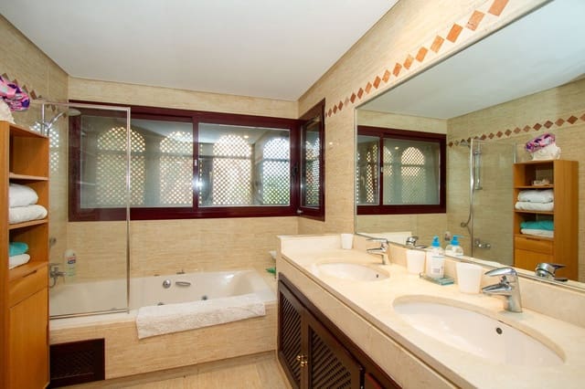 2 Zimmer Apartment zu verkaufen in La Mairena, Ojen - 309.000 € (Ref: 8868313)