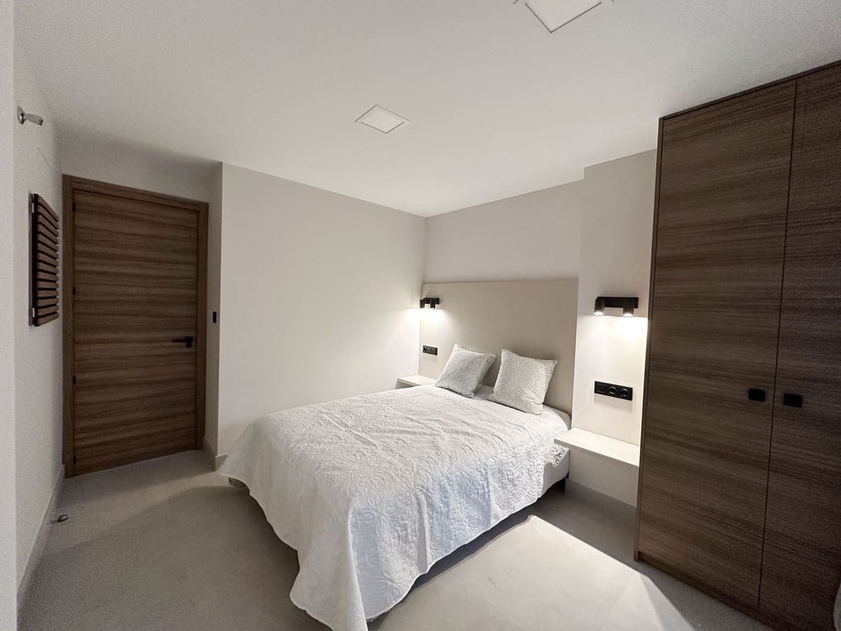 3 bedroom Apartment for sale in San Pedro de Alcantara with pool - € 745,000 (Ref: 8900783)