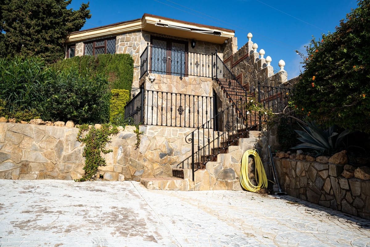 7 quarto Moradia para venda em Benalmadena Costa com piscina - 2 500 000 € (Ref: 8950989)