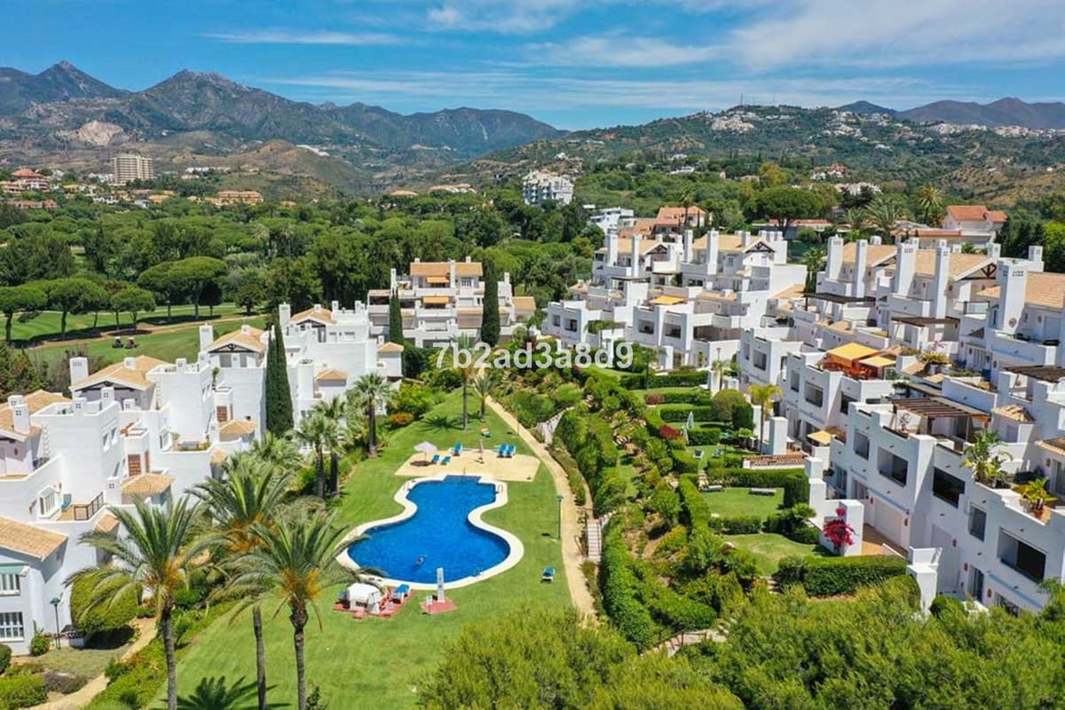 3 quarto Apartamento para venda em Los Monteros - 2 250 000 € (Ref: 8970928)