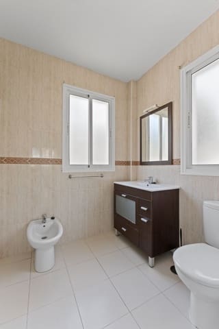 2 soverom Leilighet til salgs i Riviera del Sol, Mijas - € 239 000 (Ref: 9007761)