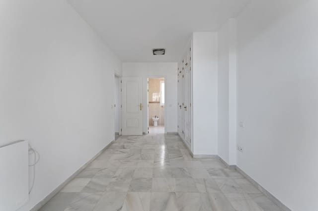 2 soverom Leilighet til salgs i Riviera del Sol, Mijas - € 239 000 (Ref: 9007761)