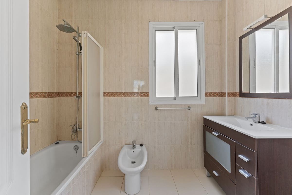 2 bedroom Apartment for sale in Riviera del Sol - € 239,000 (Ref: 9007761)