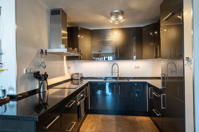 2 Zimmer Penthouse zu verkaufen in Fuengirola - 389.000 € (Ref: 9028414)