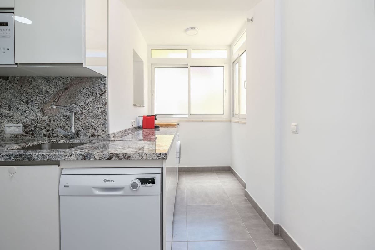 3 soverom Penthouse til salgs i Fuengirola med svømmebasseng - € 629 000 (Ref: 9033462)