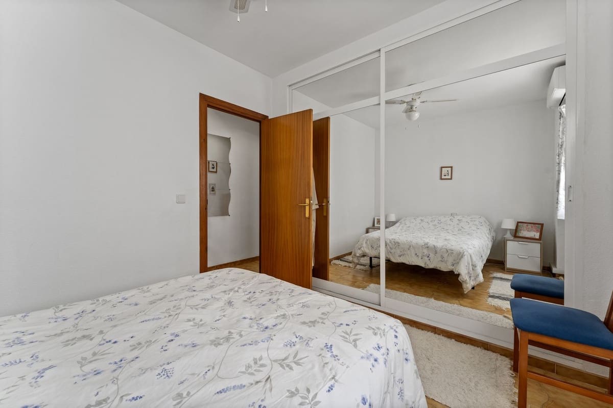 2 bedroom Apartment for sale in Mijas with pool - € 289,000 (Ref: 9037049)