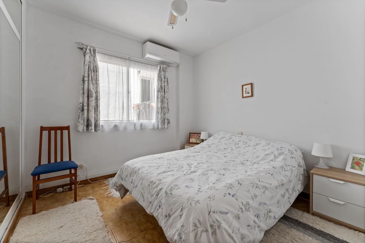 2 bedroom Apartment for sale in Mijas with pool - € 289,000 (Ref: 9037049)