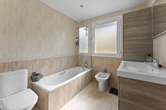 3 bedroom Apartment for sale in Mijas with pool - € 429,000 (Ref: 9107708)