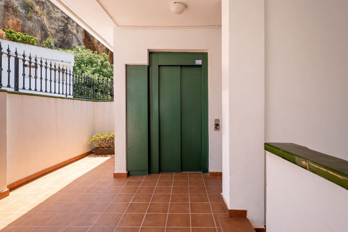 3 sovrum Lägenhet till salu i Mijas - 300 000 € (Ref: 9114506)