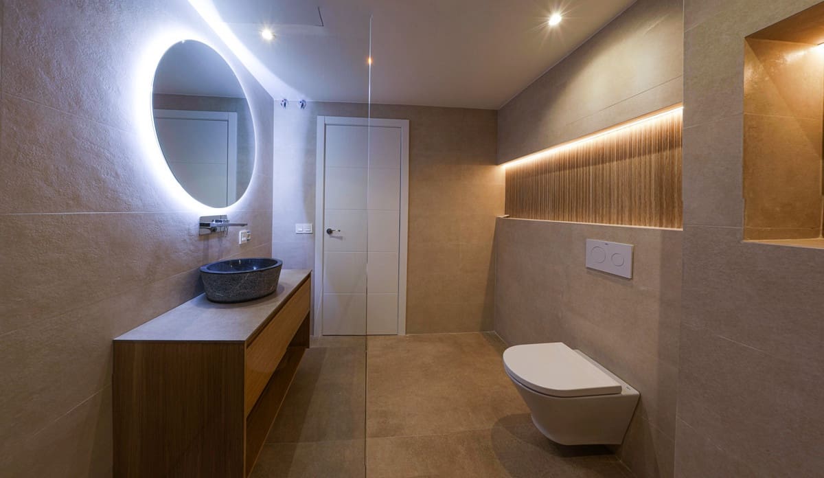 2 chambre Appartement à vendre à Nueva Andalucia avec piscine - 690 000 € (Ref: 9170091)