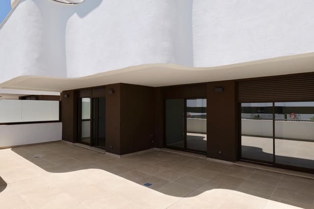 Apartamento de 2 habitaciones en Estepona en venta con piscina - 595.000 € (Ref: 9191414)