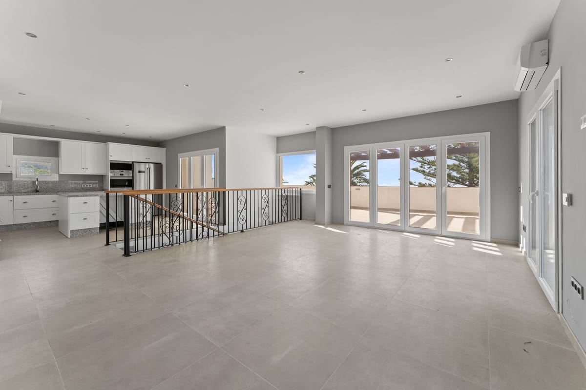 7 soveværelse Villa til salg i Mijas med swimmingpool - € 1.550.000 (Ref: 9208707)