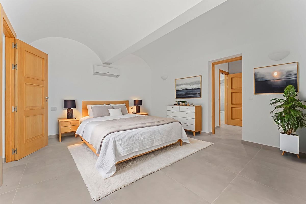 7 soveværelse Villa til salg i Mijas med swimmingpool - € 1.550.000 (Ref: 9208707)