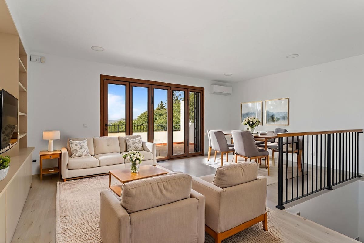 7 soveværelse Villa til salg i Mijas med swimmingpool - € 1.550.000 (Ref: 9208707)