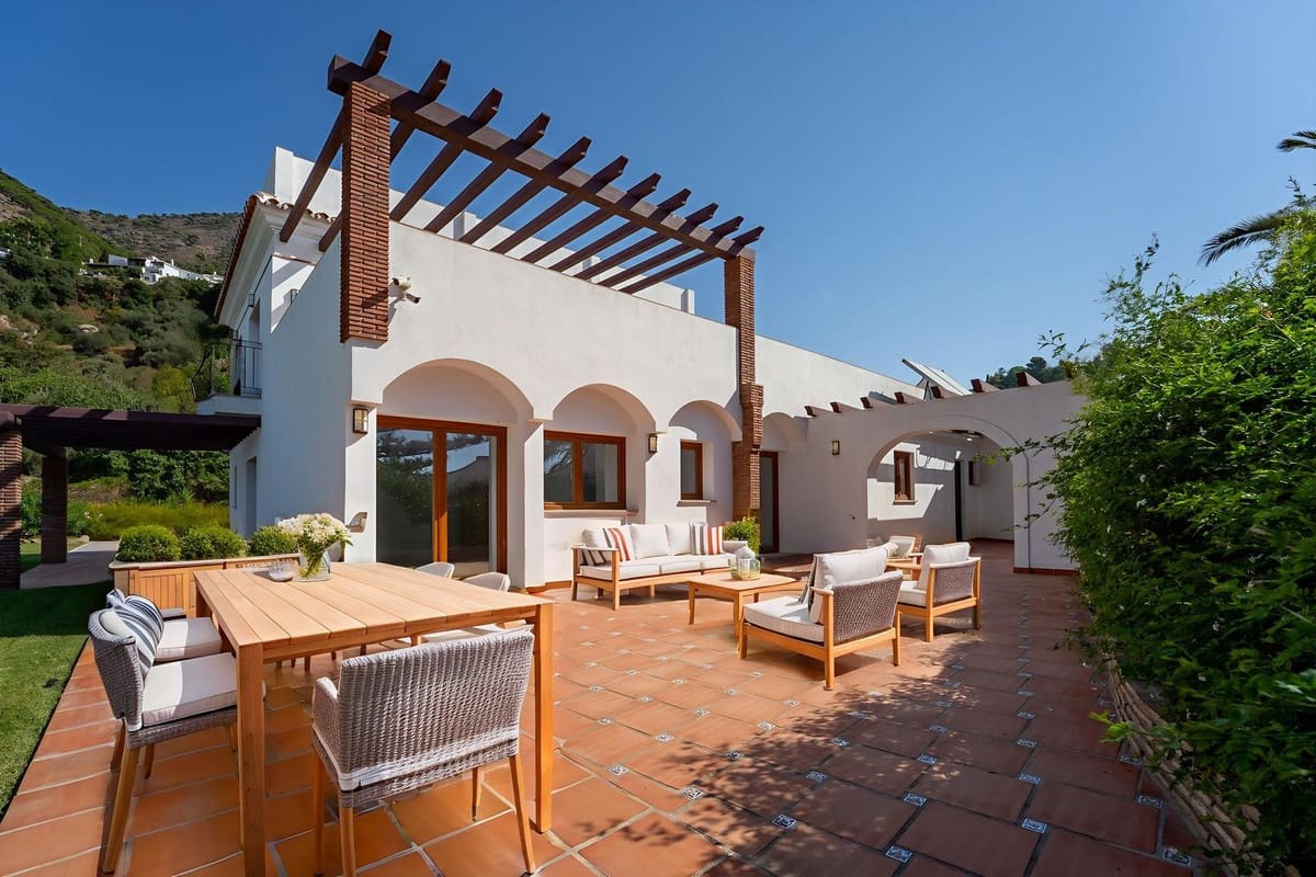 7 soveværelse Villa til salg i Mijas med swimmingpool - € 1.550.000 (Ref: 9208707)