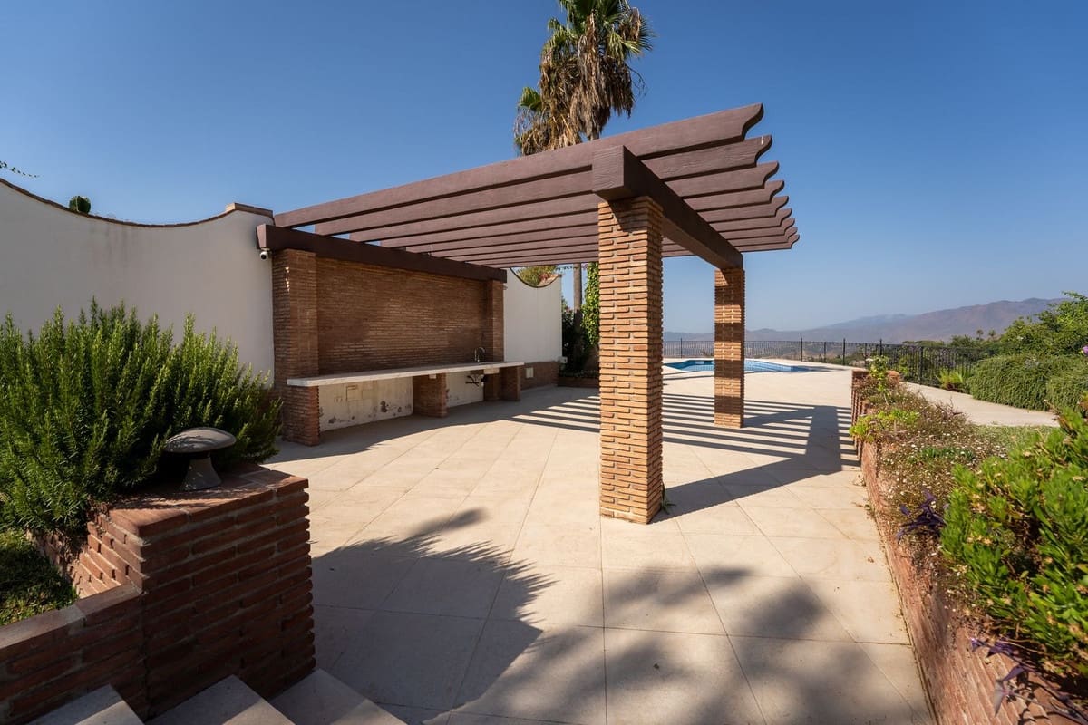 7 soveværelse Villa til salg i Mijas med swimmingpool - € 1.550.000 (Ref: 9208707)