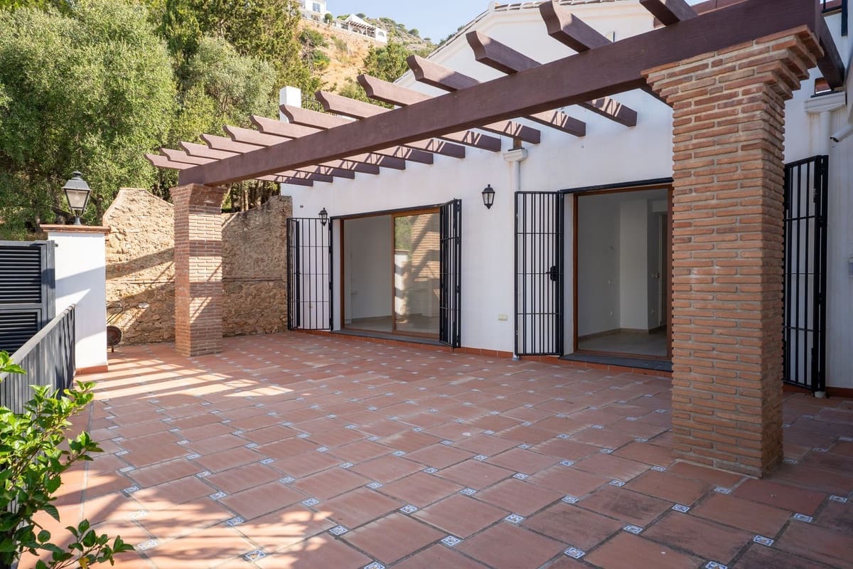 7 soveværelse Villa til salg i Mijas med swimmingpool - € 1.550.000 (Ref: 9208707)