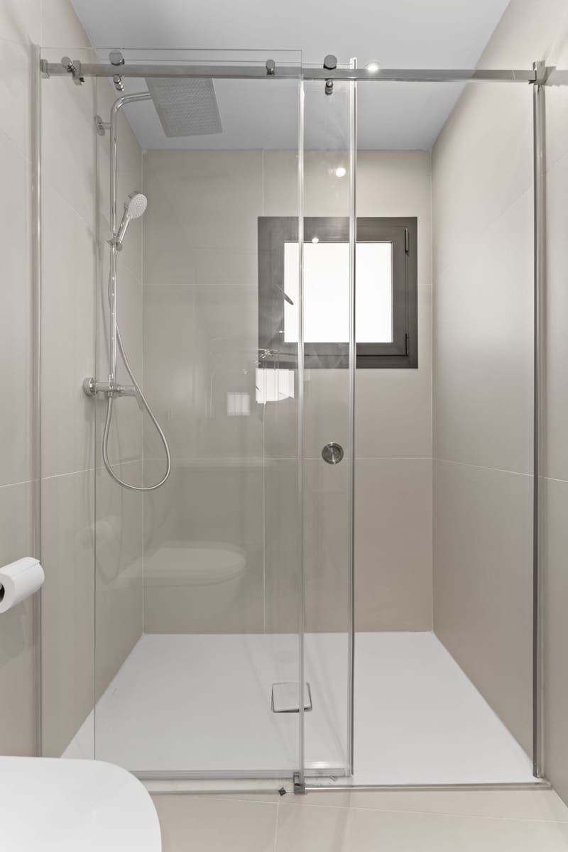 2 bedroom Apartment for sale in La Capellania with pool - € 800,000 (Ref: 9230798)