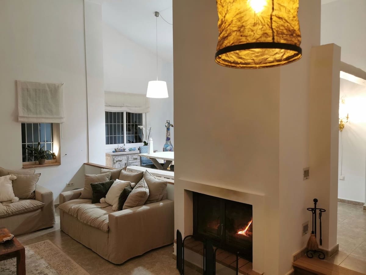 3 bedroom Finca/Country House for sale in Valtocado with pool - € 1,200,000 (Ref: 9255541)