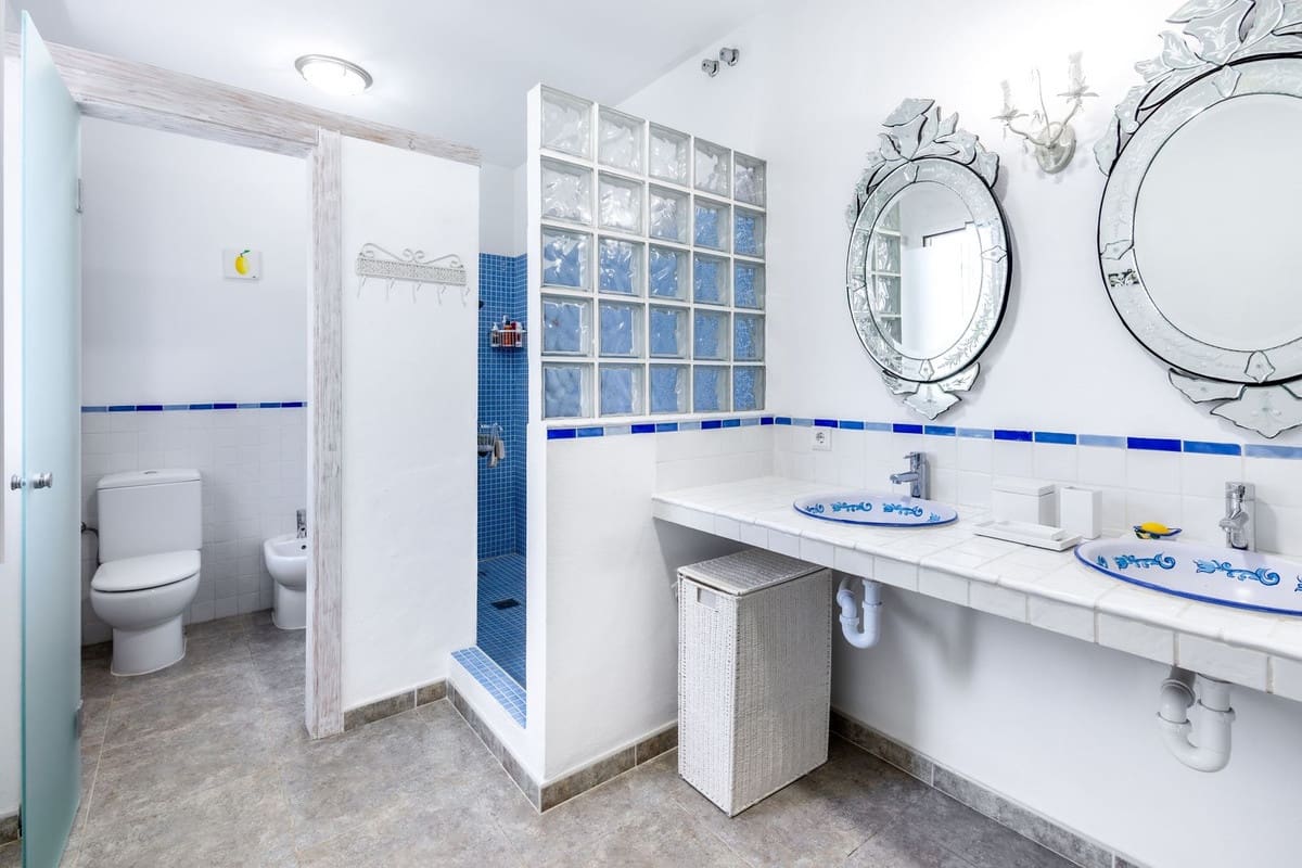 3 bedroom Finca/Country House for sale in Valtocado with pool - € 1,200,000 (Ref: 9255541)