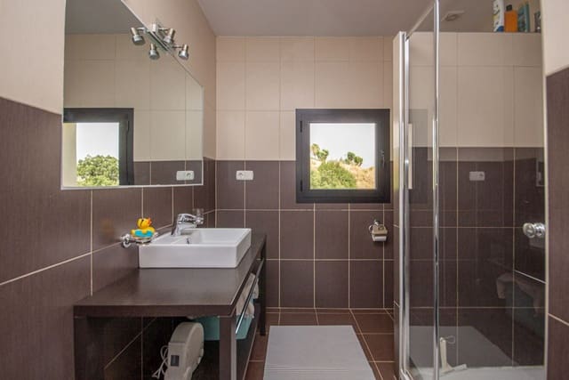 4 camera da letto Villa in vendita in La Mairena, Ojen con piscina - 1.695.000 € (Rif: 9264778)