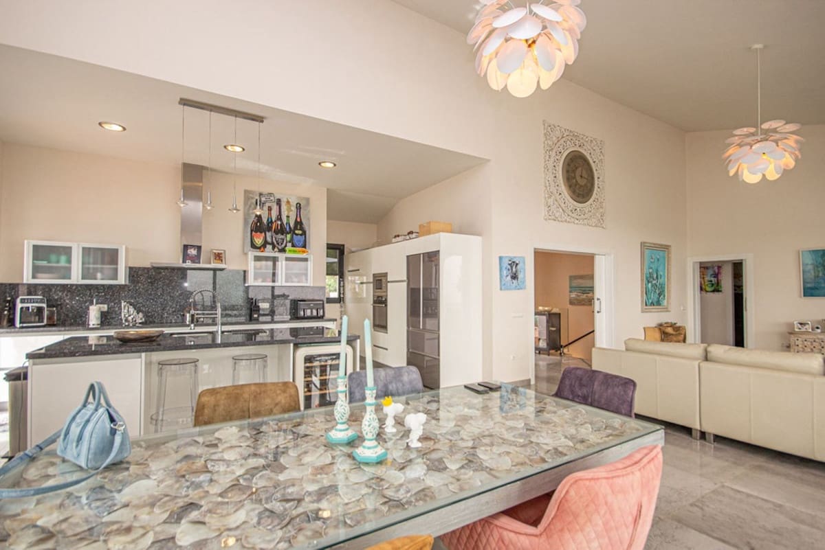 4 camera da letto Villa in vendita in La Mairena con piscina - 1.695.000 € (Rif: 9264778)