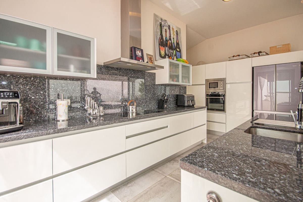 4 camera da letto Villa in vendita in La Mairena con piscina - 1.695.000 € (Rif: 9264778)