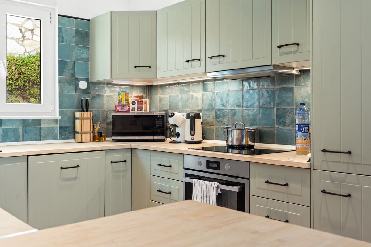 3 bedroom Townhouse for sale in Mijas with pool - € 415,000 (Ref: 9265066)