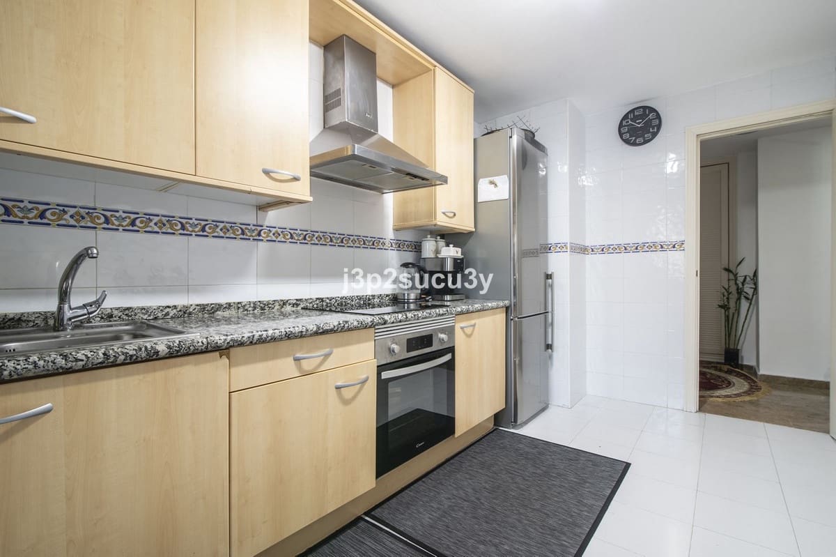 2 sovrum Lägenhet till salu i San Pedro de Alcantara med pool - 540 000 € (Ref: 9341591)