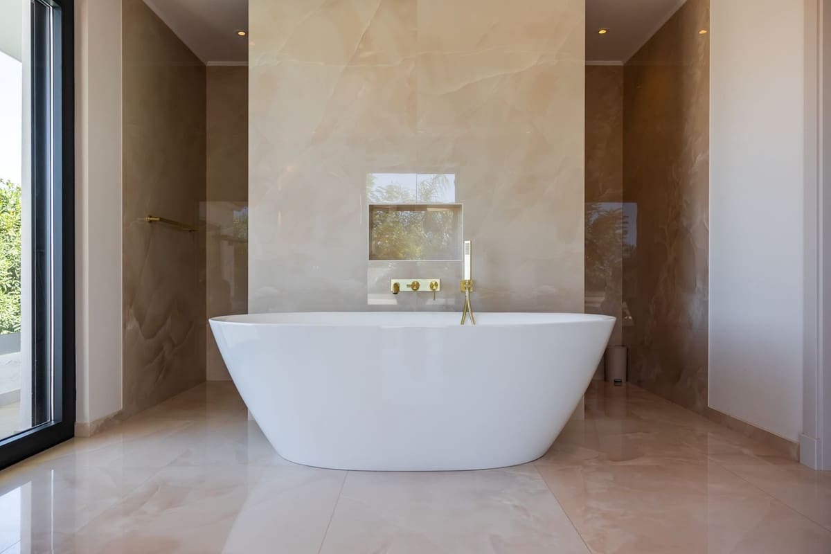 6 soverom Villa til salgs i Artola med svømmebasseng - € 3 500 000 (Ref: 9345164)