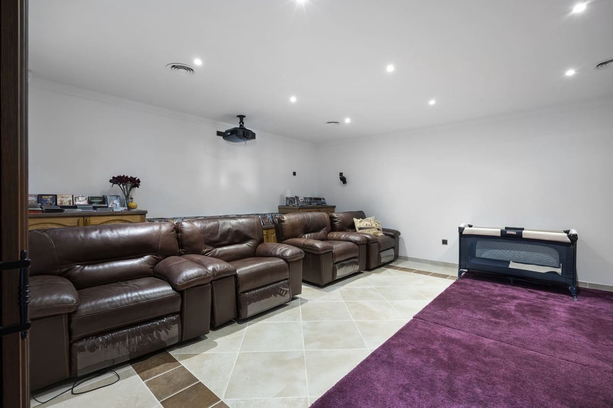 4 sypialnia Willa na sprzedaż w Valtocado z basenem - 2 495 000 € (Ref: 9347858)