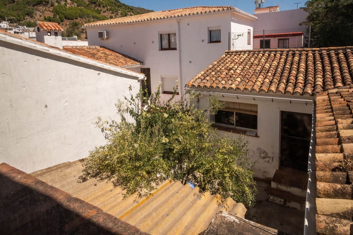 4 bedroom Townhouse for sale in Mijas - € 345,000 (Ref: 9347861)