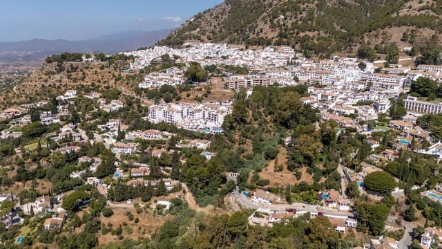 Undeveloped Land for sale in Mijas pueblo, Mijas - € 3,000,000 (Ref: 9383249)