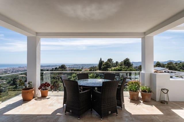 3 soveværelse Villa til salg i Mijas pueblo, Mijas med swimmingpool - € 1.445.000 (Ref: 9424106)