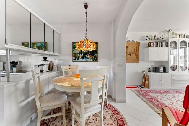 2 bedroom Apartment for sale in Miraflores, Mijas - € 285,000 (Ref: 9425692)