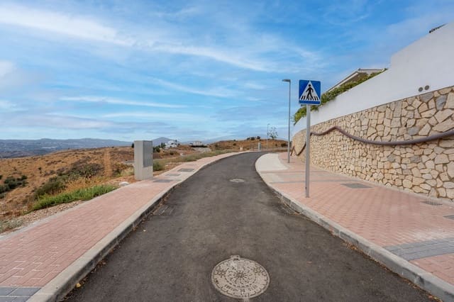 Undeveloped Land for sale in Mijas - € 180,000 (Ref: 9425693)