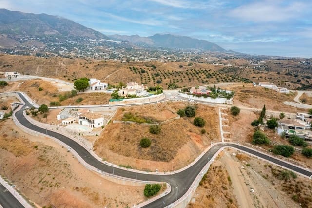 Undeveloped Land for sale in Mijas - € 180,000 (Ref: 9425693)