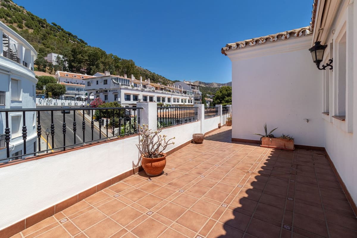 3 bedroom Penthouse for sale in Mijas - € 595,000 (Ref: 9432446)