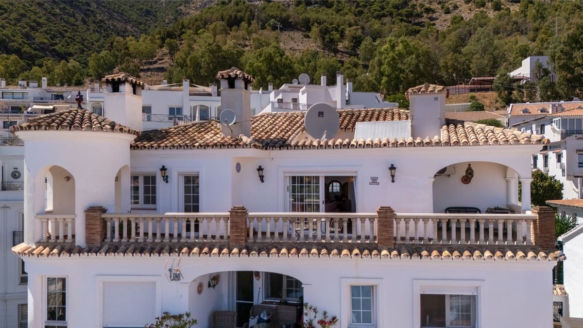 3 bedroom Penthouse for sale in Mijas - € 595,000 (Ref: 9432446)