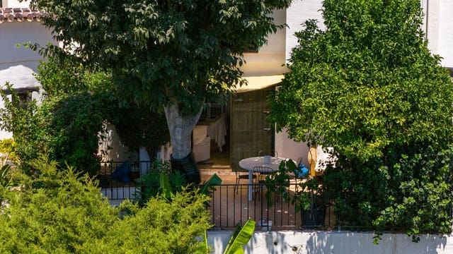 Chalet de 2 habitaciones en Mijas pueblo, Mijas en venta - 279.000 € (Ref: 9436258)