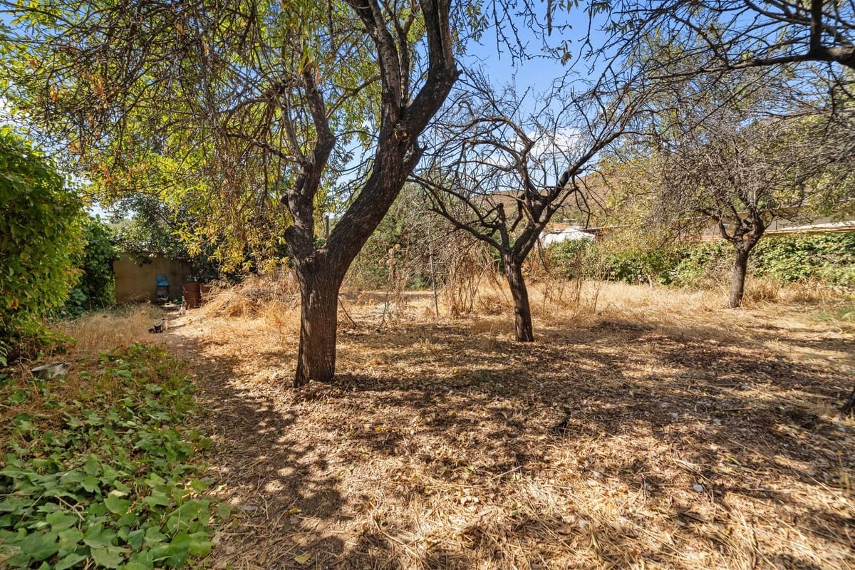 3 bedroom Villa for sale in Entrerrios with pool - € 390,000 (Ref: 9495296)