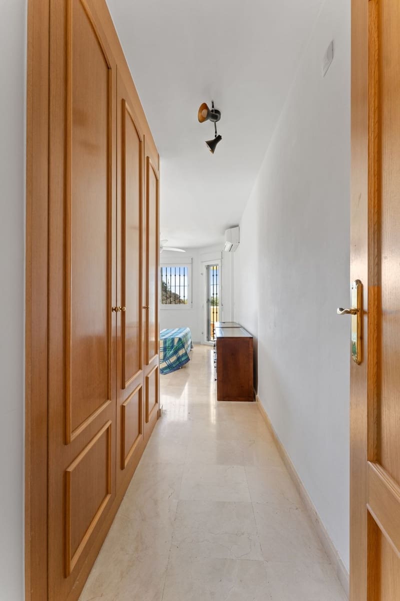 3 quarto Apartamento para venda em Mijas com piscina - 465 000 € (Ref: 9591933)