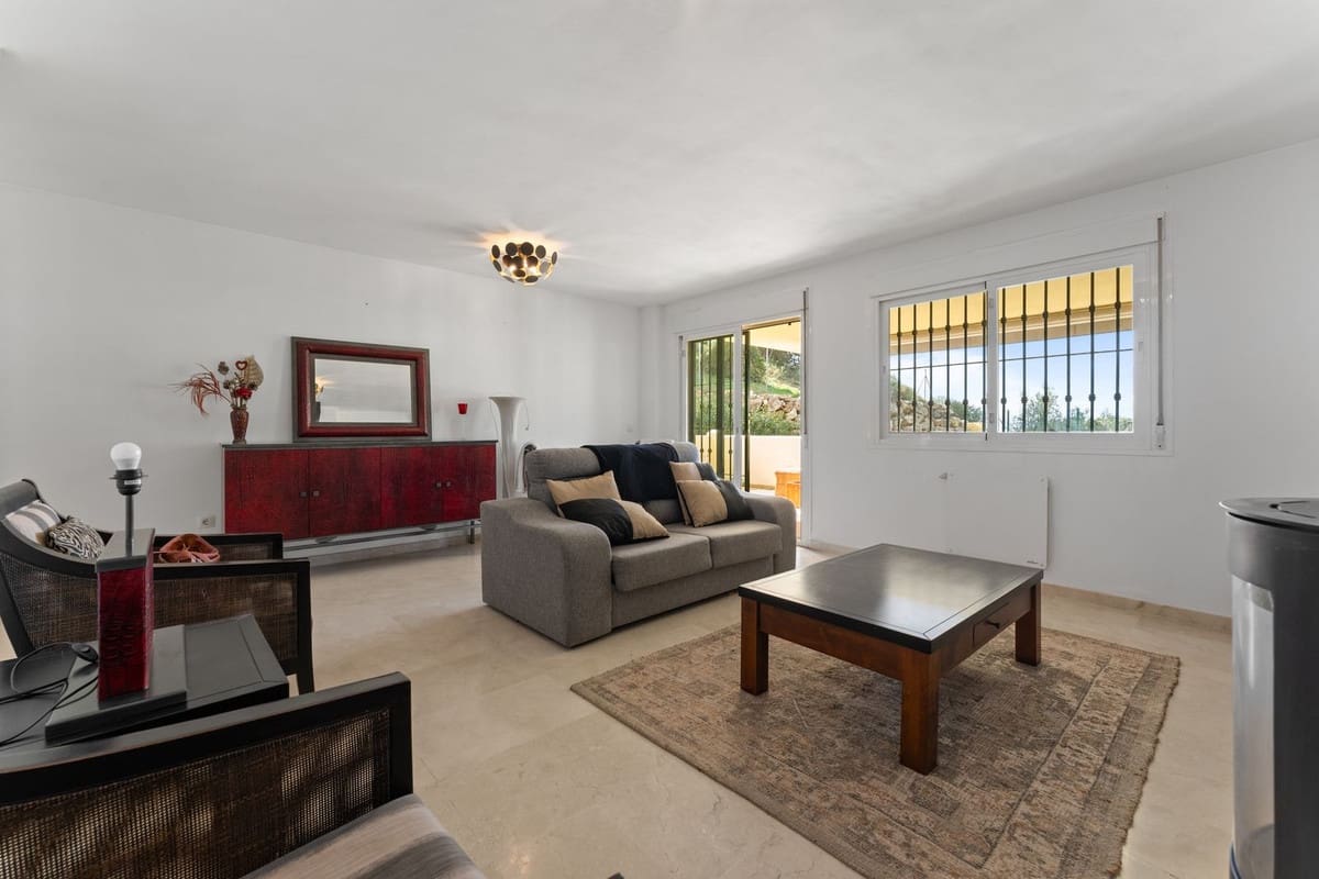 3 quarto Apartamento para venda em Mijas com piscina - 465 000 € (Ref: 9591933)