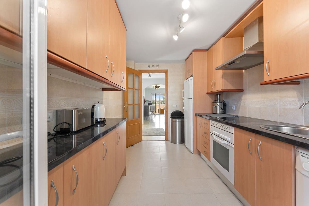 3 quarto Apartamento para venda em Mijas com piscina - 465 000 € (Ref: 9591933)