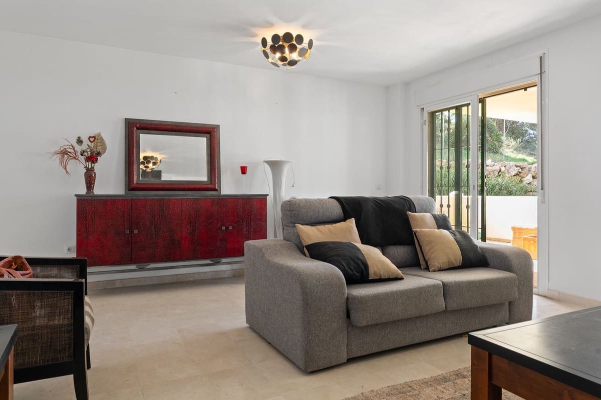 3 quarto Apartamento para venda em Mijas com piscina - 465 000 € (Ref: 9591933)