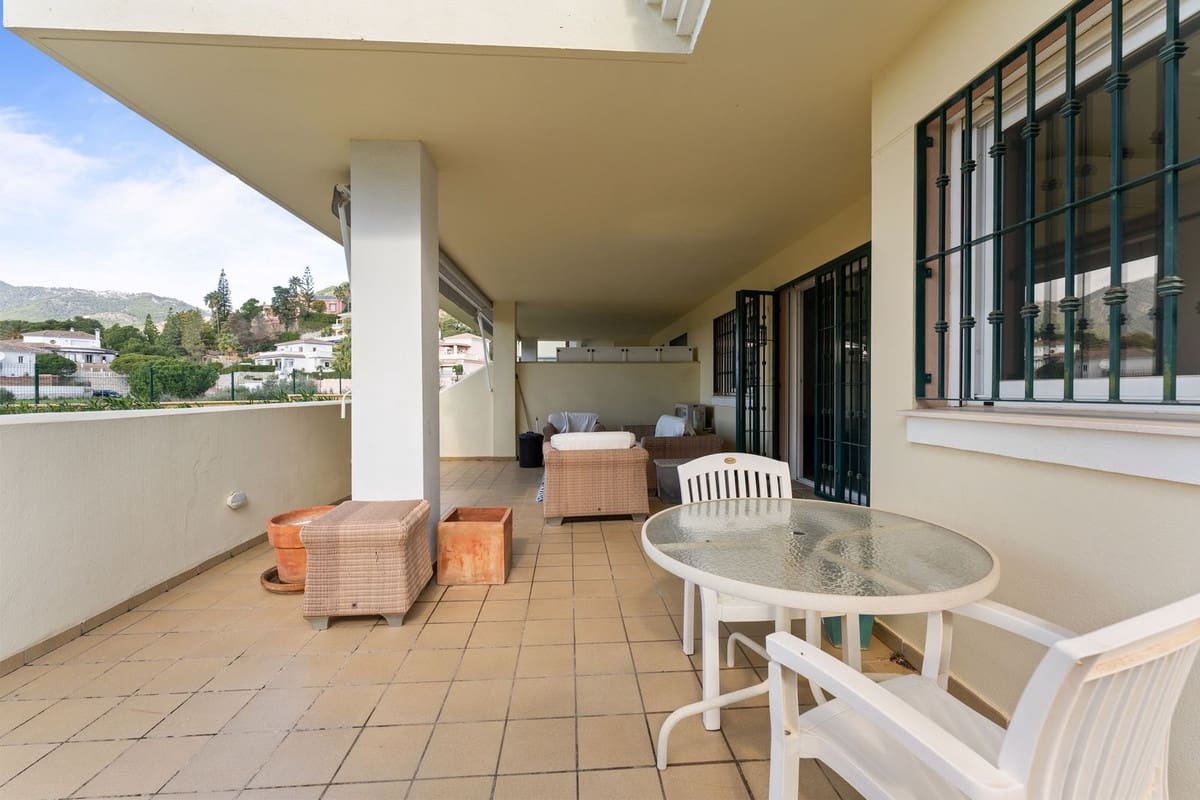 3 quarto Apartamento para venda em Mijas com piscina - 465 000 € (Ref: 9591933)